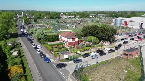 Residents queue for Birmingham tip Video stock 308017750