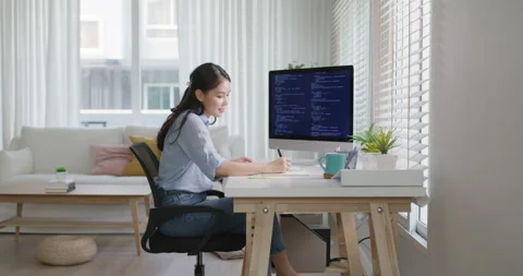 Reskill for new possible workforce automation digital transformation. Vidéo 171737870