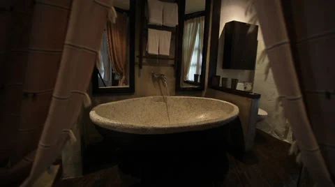 RESORT BATHROOM Vidéo 38675486