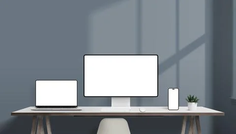Responsive mockup setup with computer, laptop, and smartphone on desk Foto stock