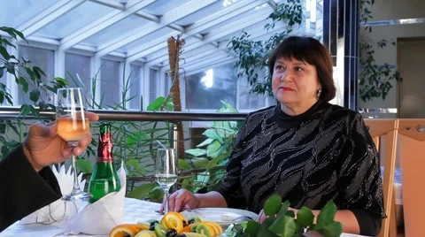 Rest At An Expensive Restaurant Stock-Footage 52559605