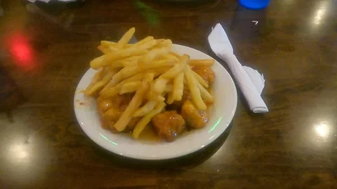 Restaurant eating Stockbeeldmateriaal 156133549