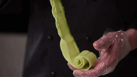 Restaurant kitchen. The process of preparing appetizing Japanese food close-up. 動画素材 169874289