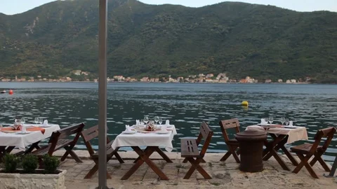 Restaurant on the lake shore Video stock 92135140
