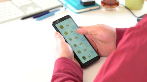 Restaurant Pasta Or Macaroni Menu On Smartphone Placing Order. Vidéo 145655382