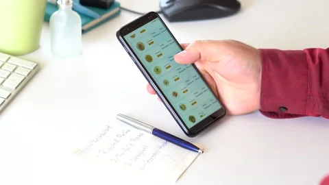 Restaurant Pasta Or Macaroni Menu On Smartphone Placing Order. Vidéo 145659603