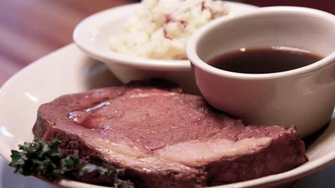 Restaurant  Prime Rib Dinner Vidéo 164251864