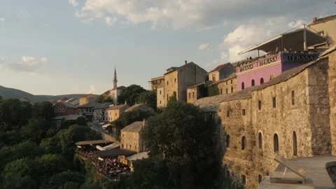 Restaurant Terraces in Old Town, Mostar, Bosnia and Herzegovina Video stock 233984580