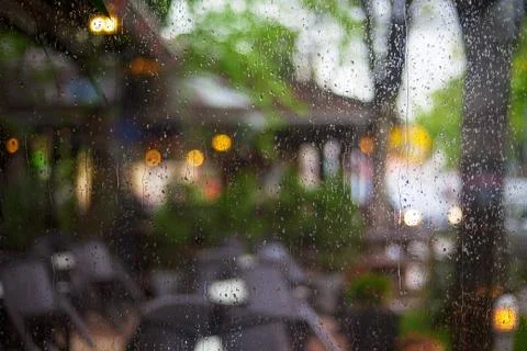 Restaurant Window During Rain Stockfoto's