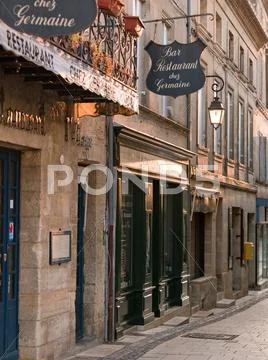 Restaurants Line A Street Of Saint Emilion, France