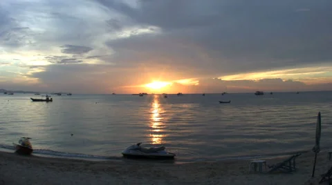 Resting Jet Ski In Sunset 스톡 동영상 1045445