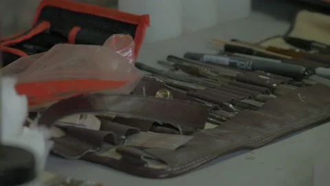 Restorer tools in Viterbo museum 動画素材 153935712