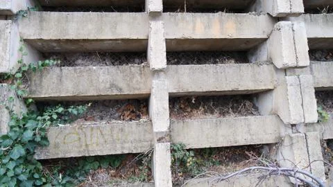 Retaining wall concrete Stock Photos