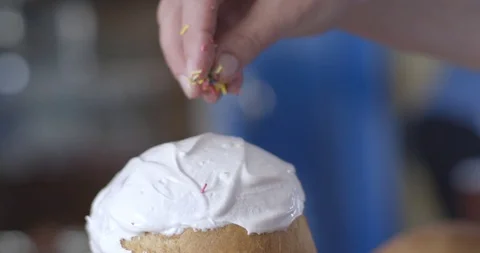Retro baking cakes at home Stock-Footage 111375898