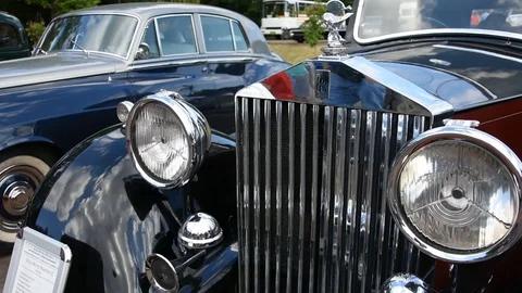 Retro car Rolls-Royce Phantom II manufactured in 1929 스톡 동영상 115447713