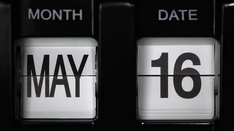 Retro flip calendar with date change sixteenth May to seventeenth May. close up. Stock Footage 267376748