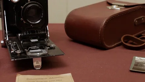 Retro old vintage  camera . Camera panning down Stockbeeldmateriaal 84803752