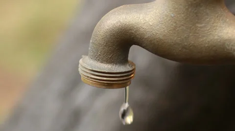 Retro rustic dripping tap water waste Video stock 39805792
