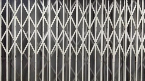 Retro Style Elevator With Manual Door Going Down Inside A Building In Hong Video stock 165647916