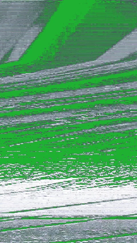 Retro TV glitch with flickering, static, and VHS distortion on a green screen Stock-Footage 314307343