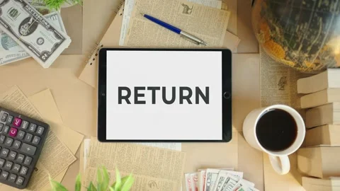 RETURN DISPLAYING ON FINANCE TABLET SCREEN Stock Footage 308087686