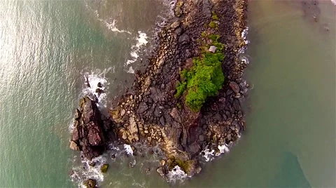 Reveal of the beach. Stock Footage 50991742