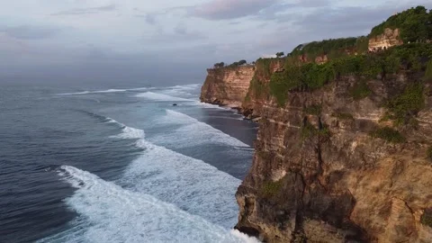 REVEAL OF CLIFF 스톡 동영상 221300728