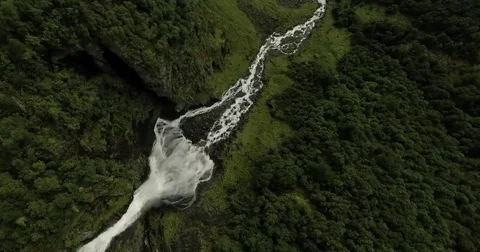Reveal of a large waterfall Stock Footage 69252190