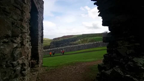 Revealing door castle to open entry Video stock 200772902