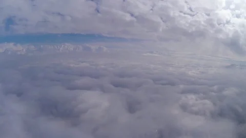 The reversal between the clouds Video stock 73995178
