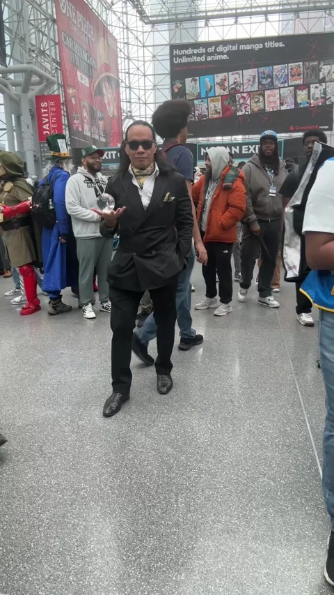 Reverse Entropy Contact Juggling, New York City, New York, USA - 11 Oct 2025 Stock Footage 321155508