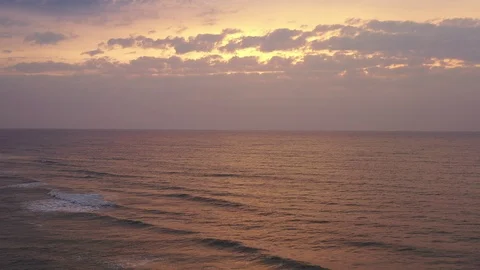 Reverse sunrise Stock Footage 116813497