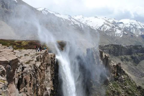 Reverse waterfall and landscape in Chile Foto stock