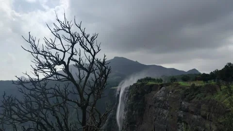 Reverse Waterfall on Mountain Cliff During Windy Weather Nature Vídeos de archivo 339652958