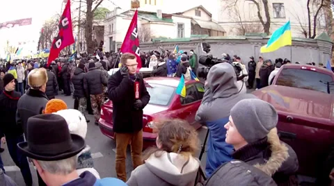 Revolution on the Maidan Stock-Footage 33073545