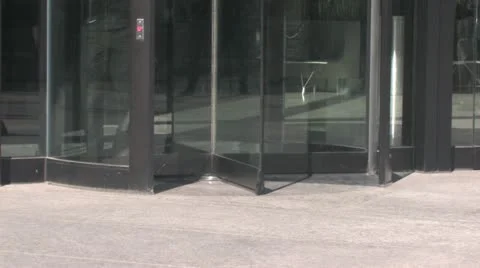 Revolving Doors Vidéo 18440113