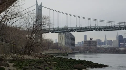 RFK pan to Manhattan skyline Stock Footage 74089695