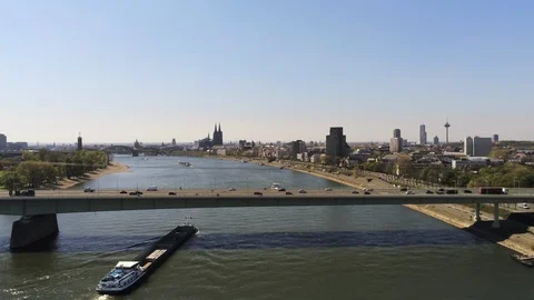 Rhine river and Cologne Stock Footage 107134522