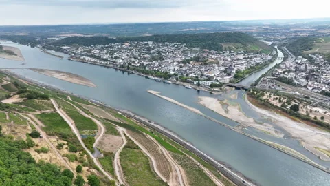 Rhine river - extraordinary low water level Stock Footage 342593055