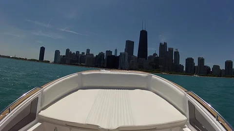 Rib navigating fast in front of Chicago Stock Footage 40184246