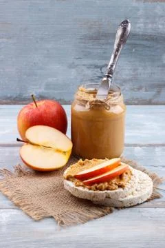Rice cakes with peanut butter Stock Photos
