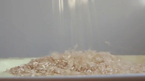 Rice falling from above 動画素材 70701500