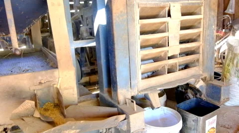 Rice processing Vídeo Stock 45635106
