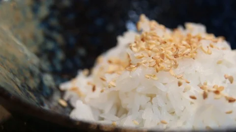 Rice on a rotating plate Stock Footage 128283719