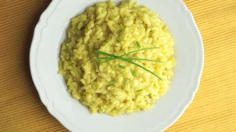 Rice with saffron Video stock 87321971