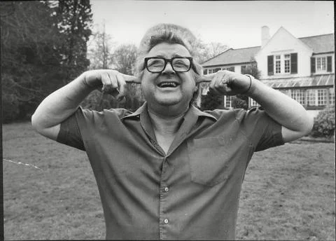 Richard Waring (dead 12/94) Script Writer Who Prefers The Sound Of Aircraft Over Stock Photos
