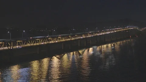 Richmond Bridge Night (C log + Grade) 動画素材 91509482