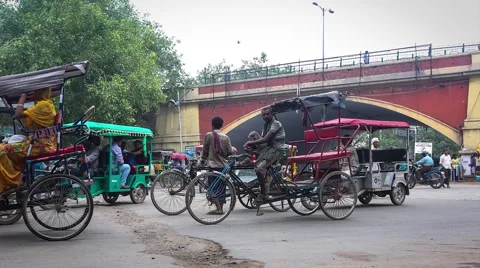 Rickshaws in busy Delhi Intersection timelpase Video stock 44183195