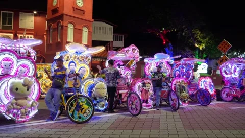 Rickshaws with colourful lighting parking in front of the Dutch Square. 動画素材 285320966