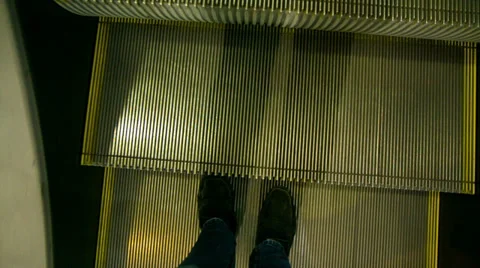Ride the escalator Stock Footage 37154164